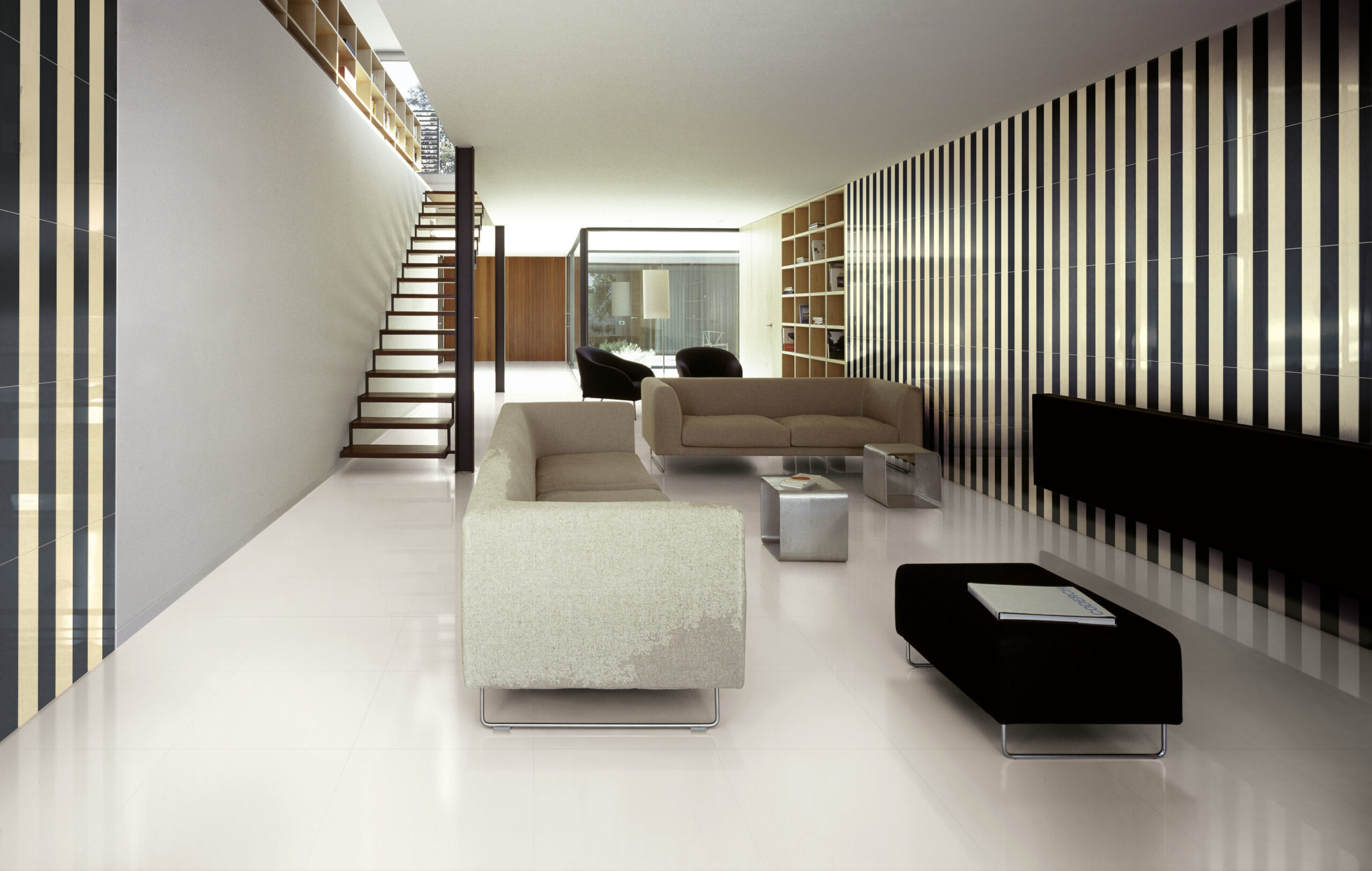 fm_cc_silk_ivory_black_titanium_white_amb3_6060_l